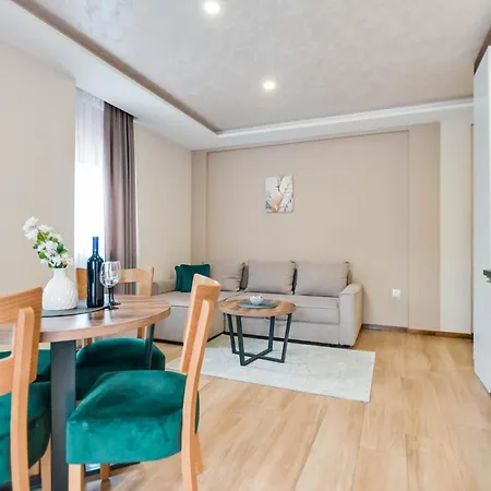 Forest 7 Apartment